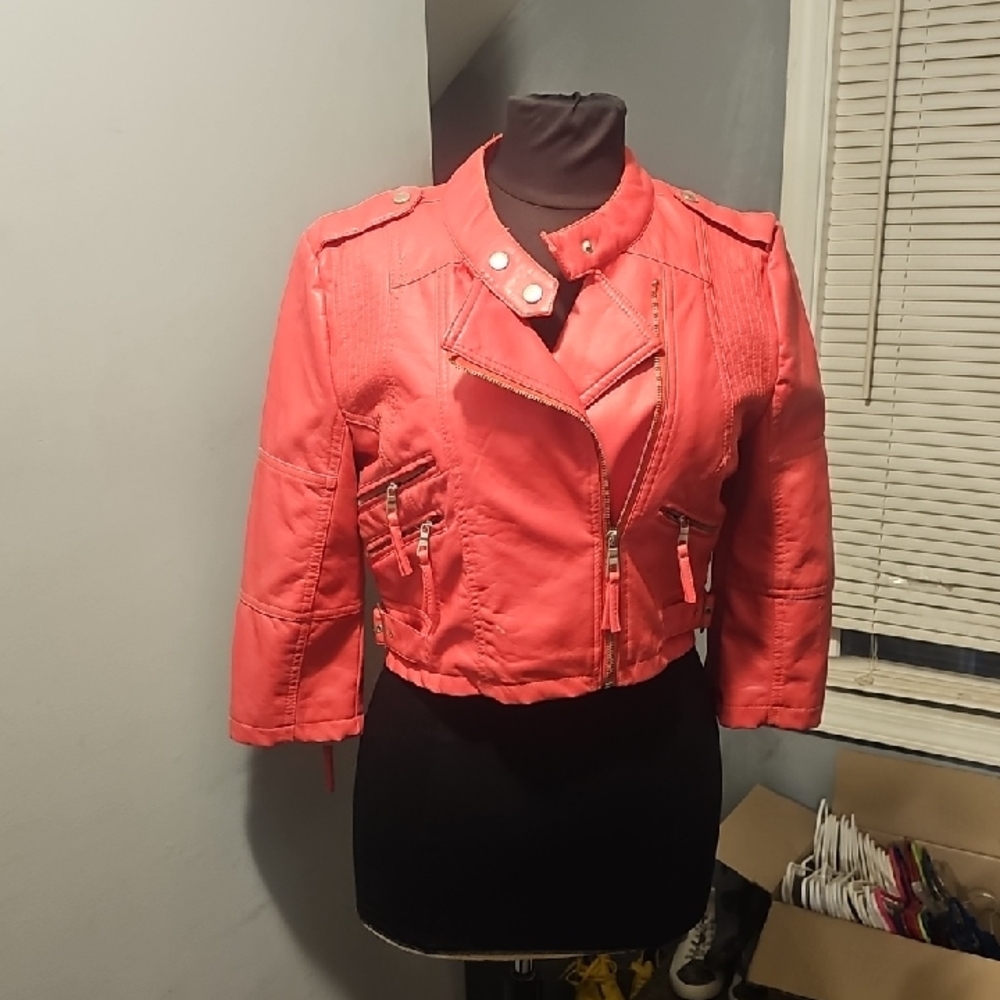 Therapy Vibrant Bold Pink Polyurethane Cropped Jacket, Sz 10